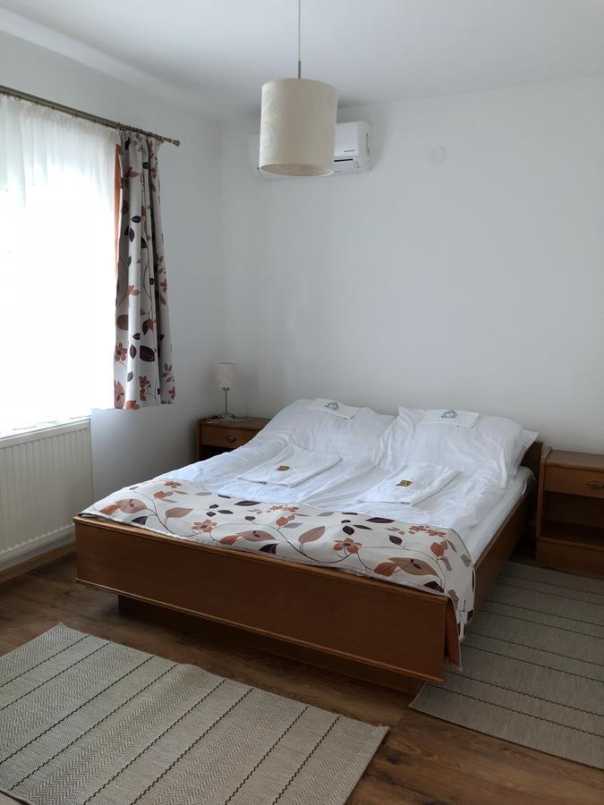 Bed and Breakfast Zoeldteto Panzio à Balatonfüred Extérieur photo