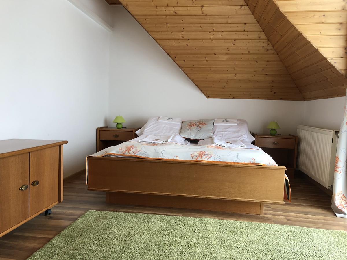 Bed and Breakfast Zoeldteto Panzio à Balatonfüred Extérieur photo